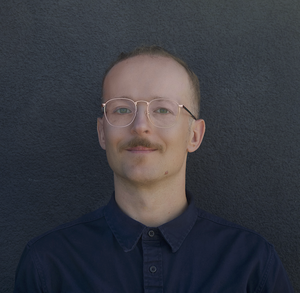 Headshot Luke Chelminski